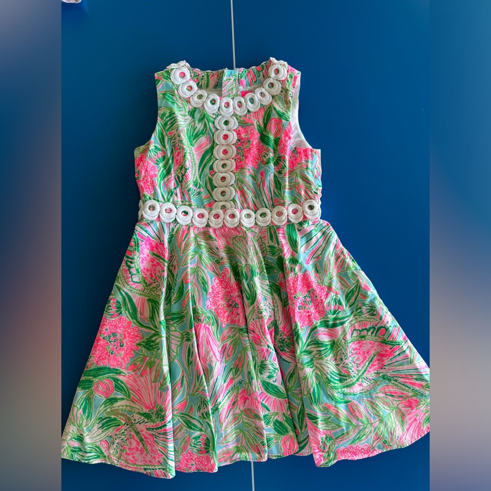 Lilly Pulitzer girls size 8 dress